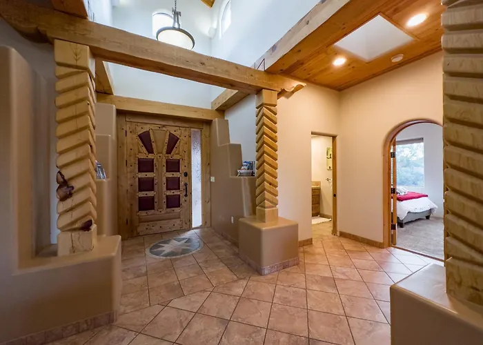 Spectacular Destination With Pool &